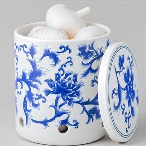 Blue Floral Ceramic Garlic Keeper with Lid - White & Blue